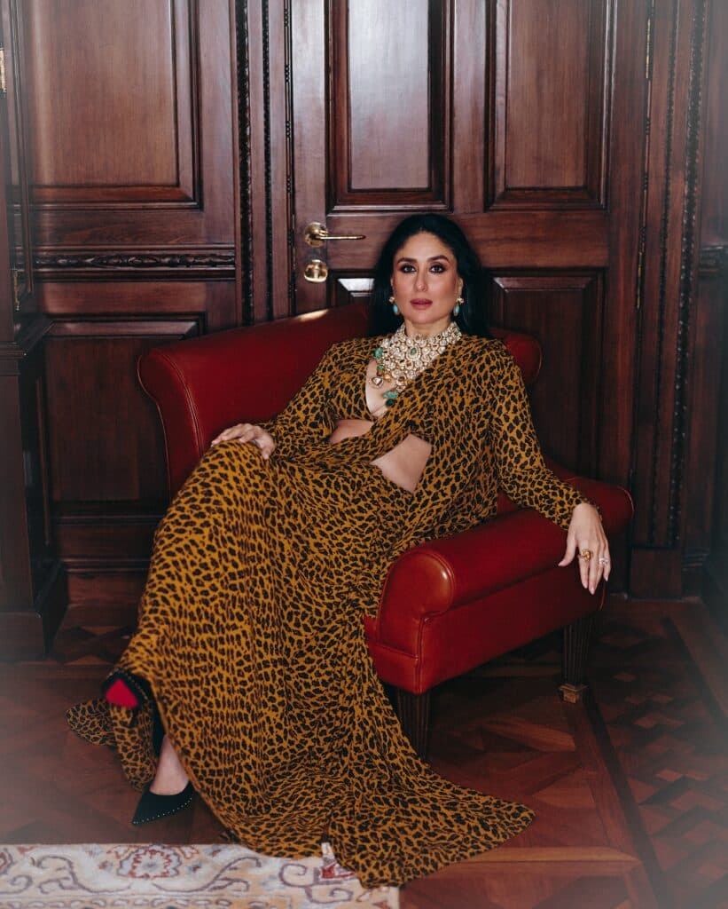 కరీనా కపూర్ ఖాన్ లెపర్డ్ లుక్‌లో ఆకట్టుకుంటున్నారు