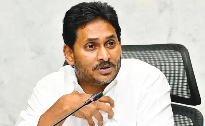 ఏడు ఏళ్ల తర్వాత జగన్ కోర్టు మెట్లు ఎక్కనుండగా..! CBI కేసులో మళ్లీ హాజరు తప్పదా?