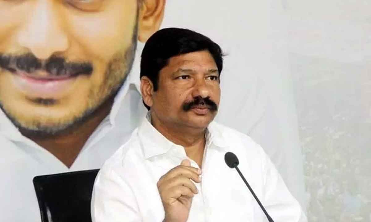 బిగ్ బ్రేకింగ్: నకిలీ మద్యం కేసులో మాజీ మంత్రి జోగి రమేశ్ అరెస్ట్!