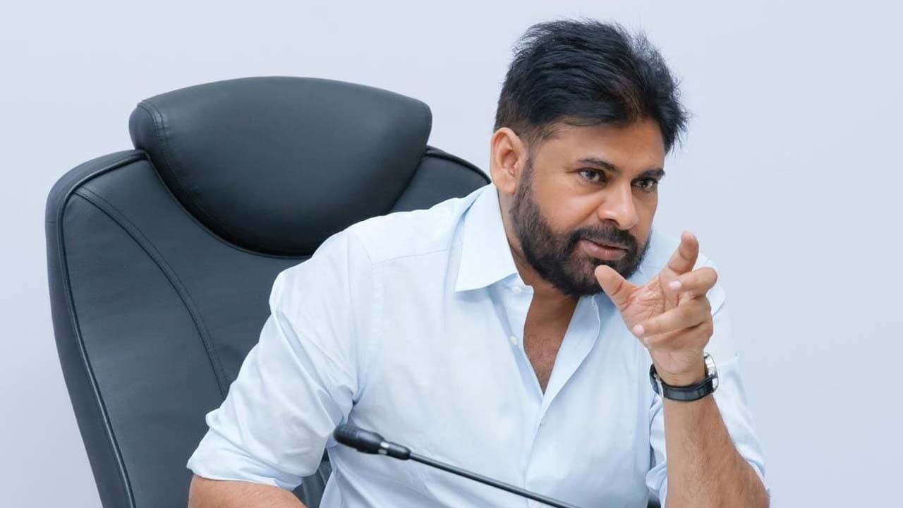 పవన్ కళ్యాణ్ పై పెరుగుతున్న తెలంగాణ నేతల ఎటాక్