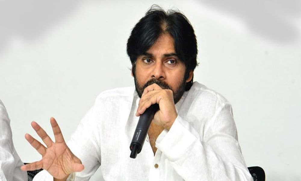 నా మాటలు వక్రీకరించవద్దు!! - పవన్ కళ్యాణ్