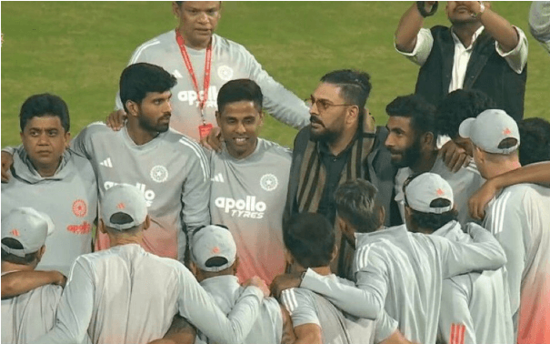 టీ20 మ్యాచ్‌లో యువరాజ్, గంభీర్ ఫోటోలు వైరల్