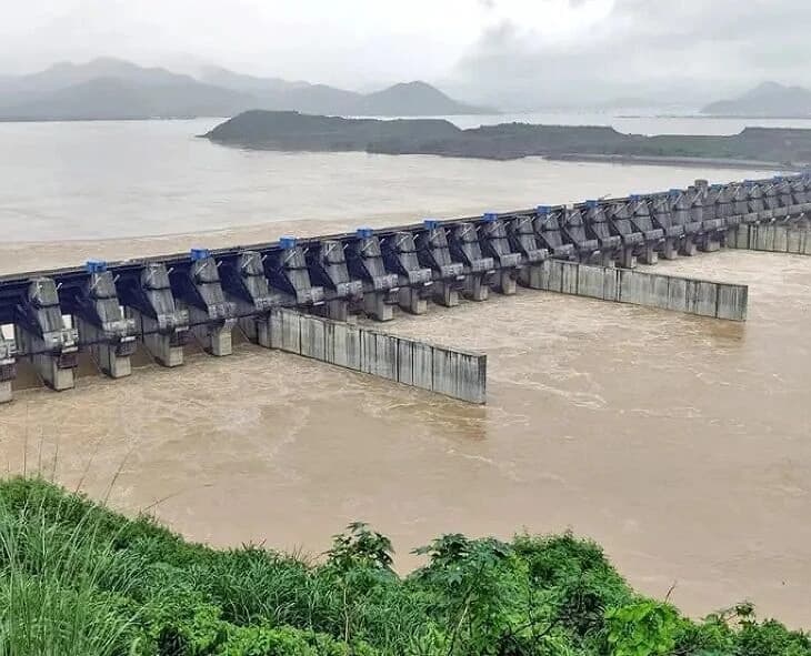 నేడు సుప్రీంకోర్టులో పోలవరం – బనకచర్ల జల వివాదంపై విచారణ