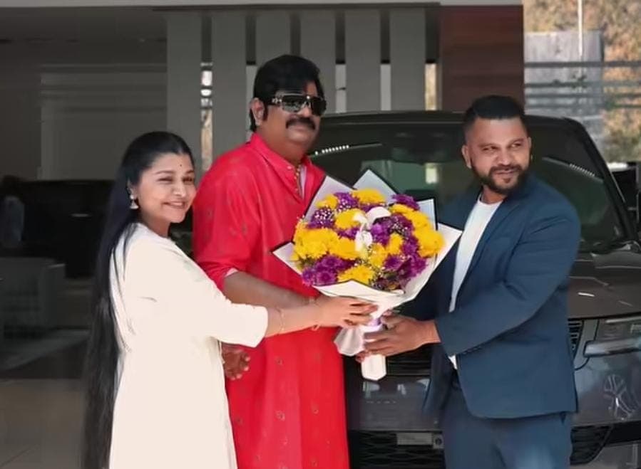 రేంజ్ రోవర్ కారు కొన్న ప్రముఖ జ్యోతిష్యుడు వేణుస్వామి, సోషల్ మీడియా లో ట్రోలింగ్!