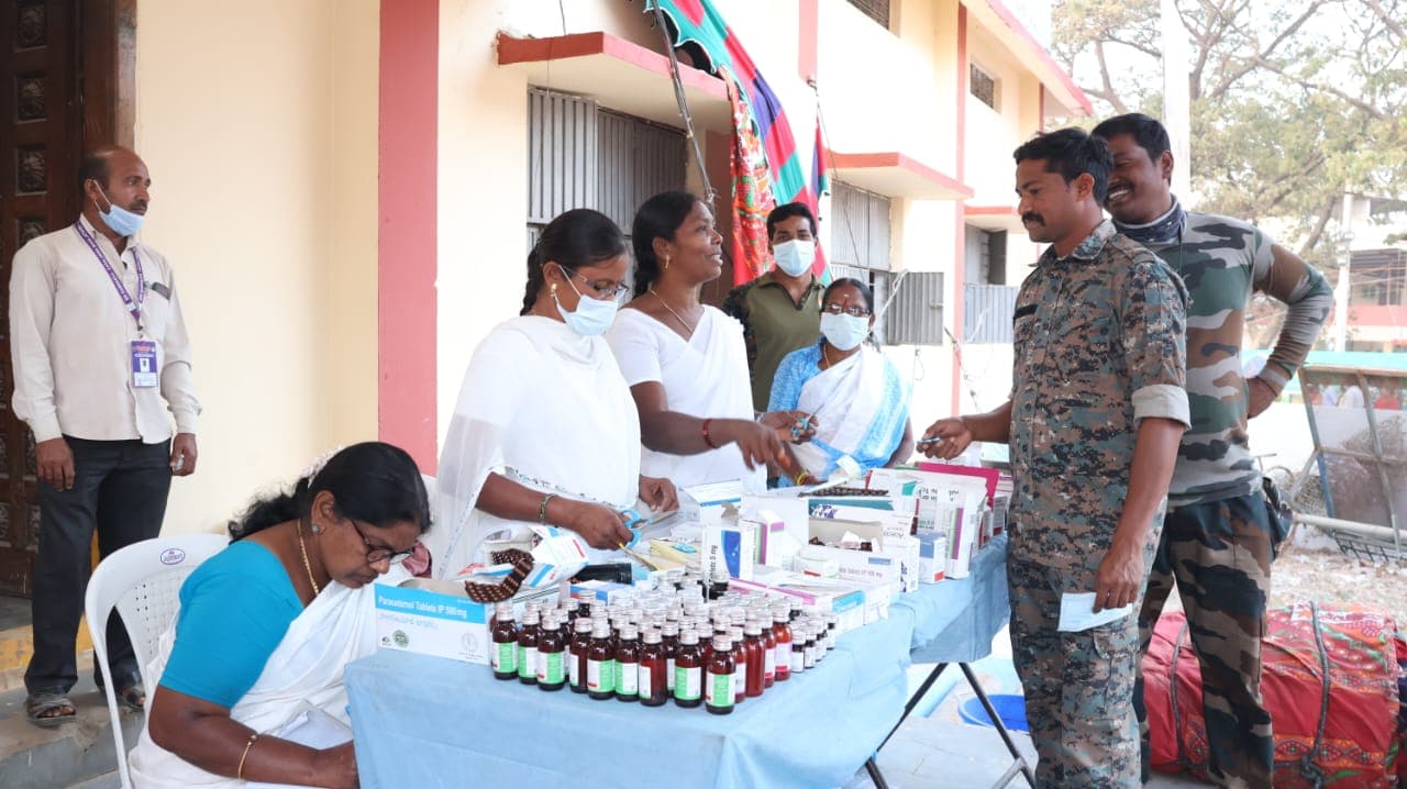 మేడారం జాతరలో మెడికల్ క్యాంపులు..