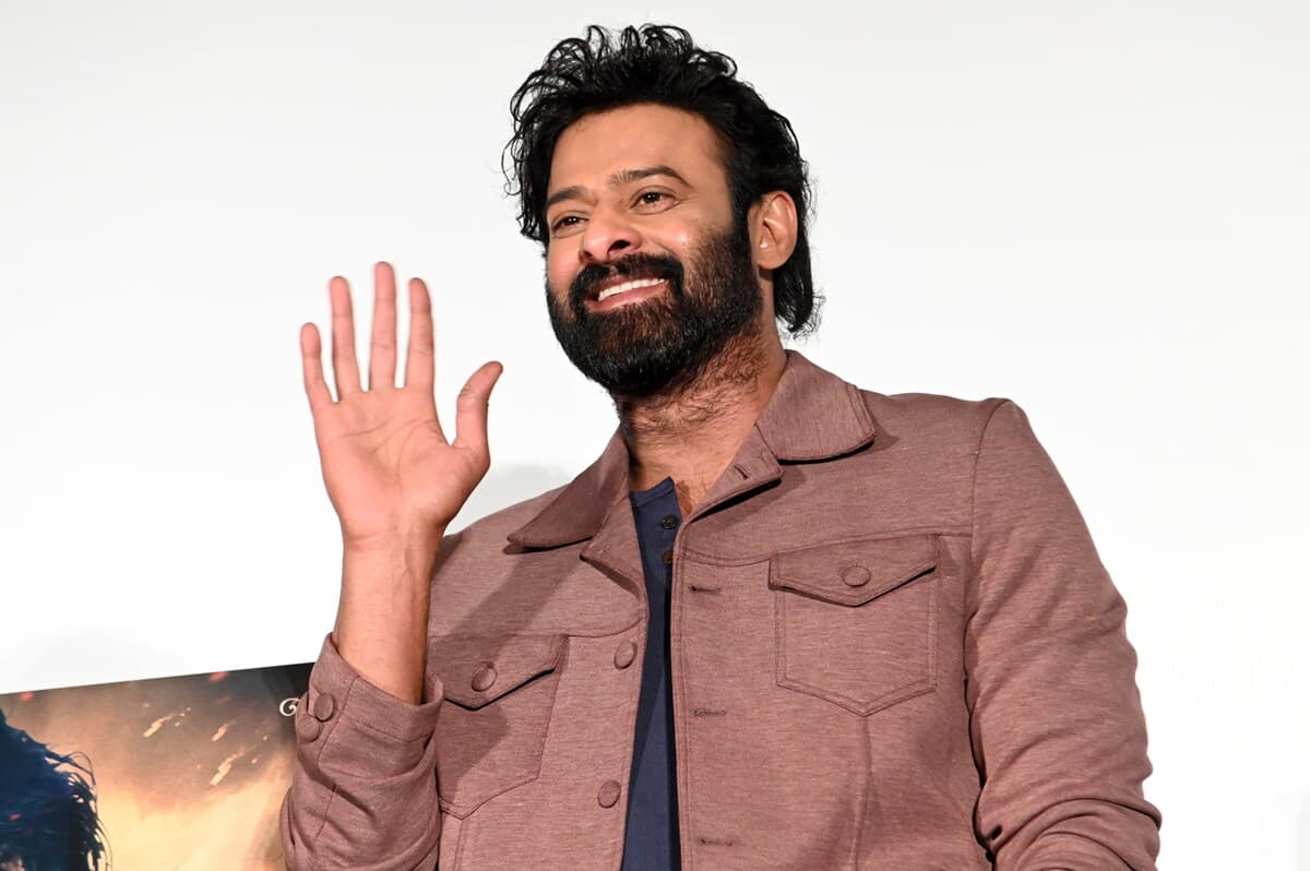 హను రాఘవపూడి దర్శకత్వంలో ప్రభాస్ ఫౌజీ రిలీజ్ డేట్ ఫిక్స్!