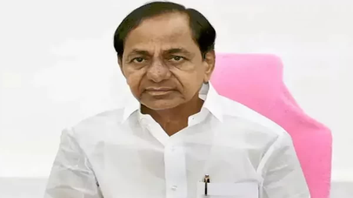 సిట్ విచారణ కు మాజీ సీఎం కేసీఆర్..