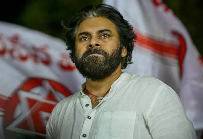 పార్టీ నేతలపై జనసేన చీఫ్ పవన్ కళ్యాణ్ ఫైర్