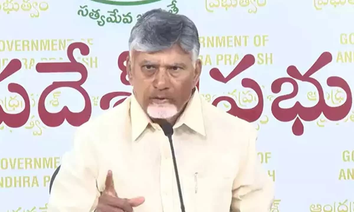 తితిదేకు కల్తీ నెయ్యి సరఫరా వెంకటేశ్వరస్వామిని అపవిత్రం చేసేందుకు చేసిన కుట్ర: సీఎం చంద్రబాబు!