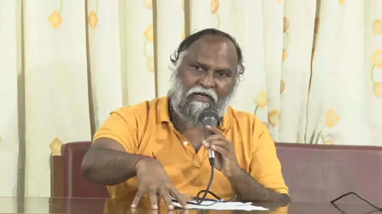 కాంగ్రెస్ సీనియర్ నేత జగ్గారెడ్డి పై కేసు నమోదు - సంగారెడ్డి ఎస్పీ కి ఎస్ ఈ సి ఆదేశం