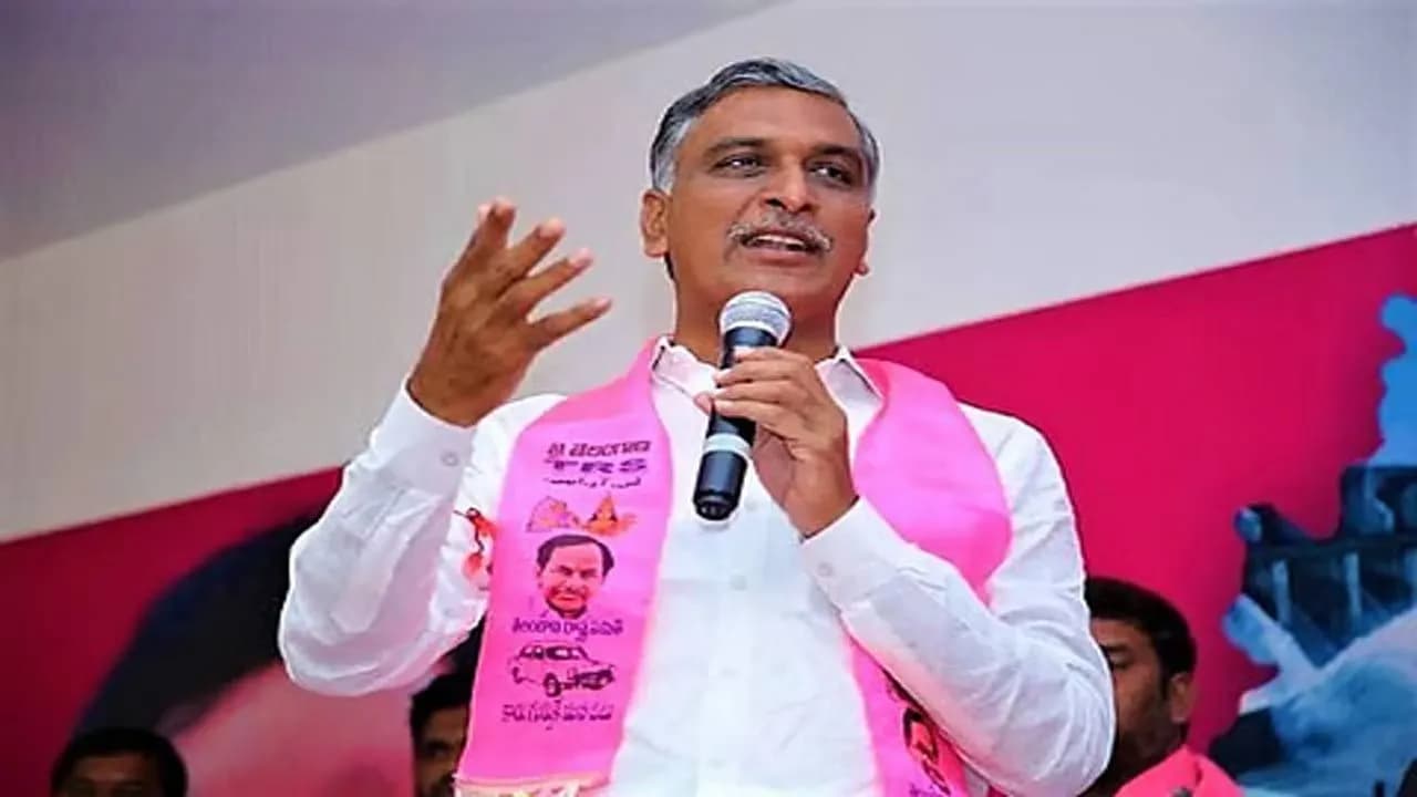 700 పైగా స్థానాల్లో బీఆర్ఎస్ గెలుపు కాంగ్రెస్ ప్రజా వ్యతిరేక  పాలనకు నిలువుటద్దం - మాజీ మంత్రి హరీష్ రావు