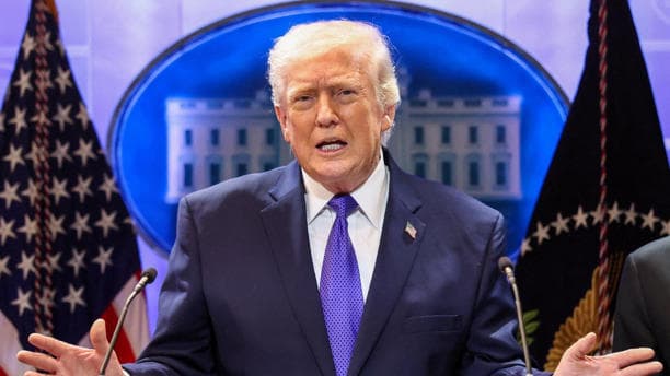 అమెరికా టారిఫ్‌ల పెంపు: ట్రంప్ నిర్ణయం ప్రపంచ వాణిజ్యంపై ప్రభావం!