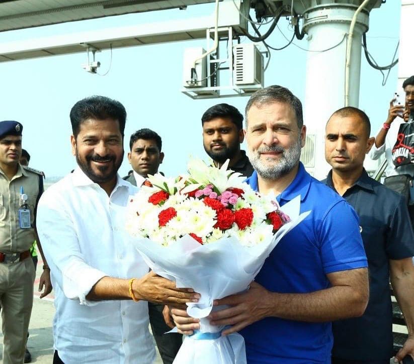 రాహుల్ గాంధీ కీ స్వాగతం పలికిన సీఎం రేవంత్ 