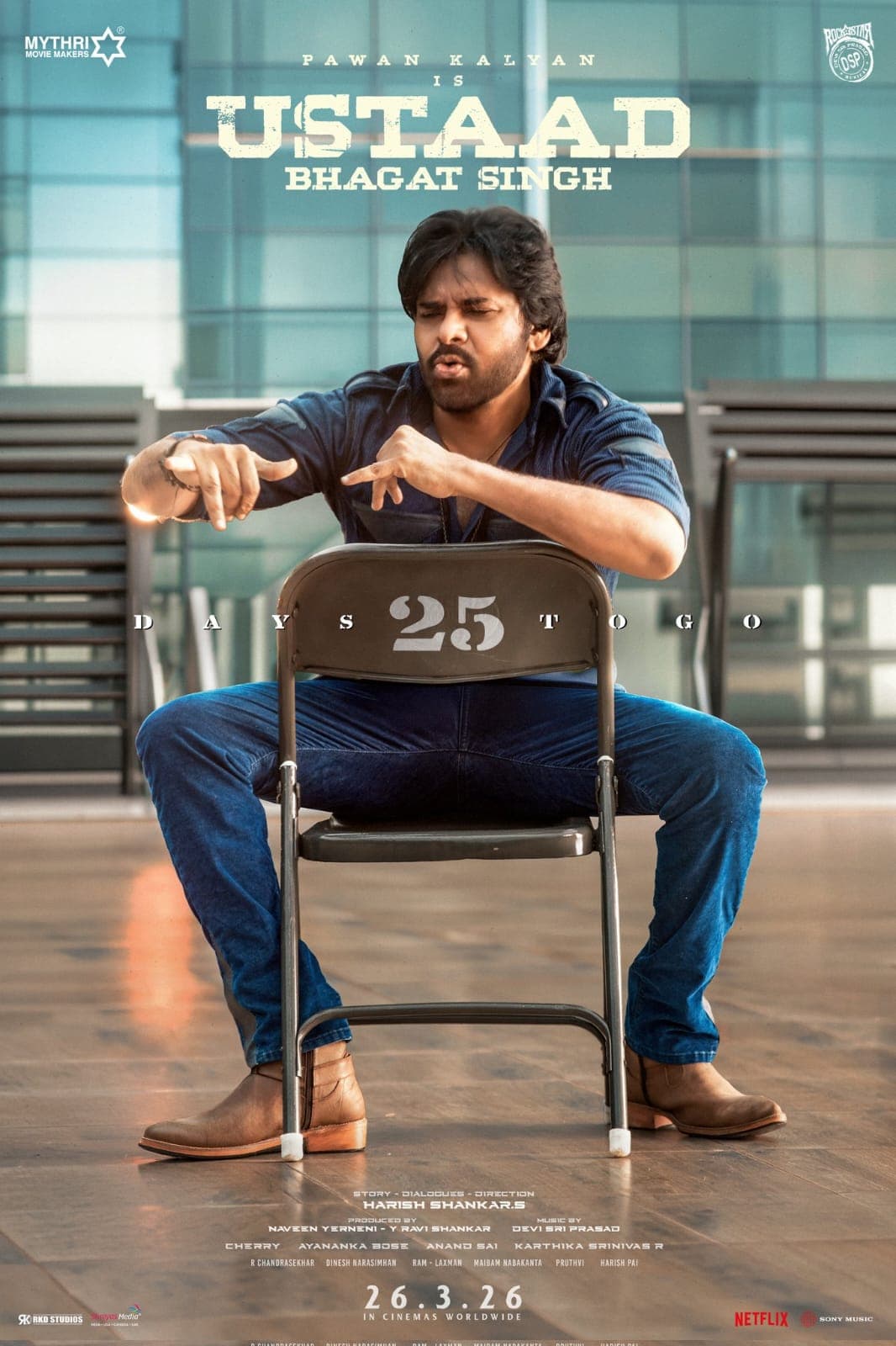 ‘ఉస్తాద్‌ భగత్‌ సింగ్’ పై హైప్‌ పెంచుతున్న పవన్ కళ్యాణ్ నయా లుక్‌...