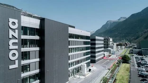 హైదరాబాద్‌లో లోంజా గ్రూప్ జీసీసీ..