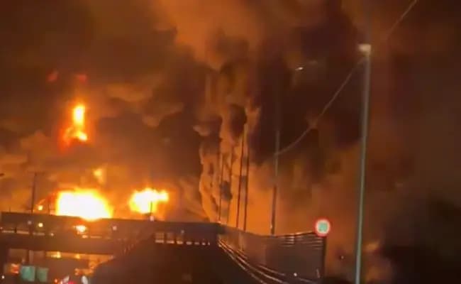 ఇరాన్ చమురు డిపోలపై తొలిసారి ఇజ్రాయెల్ దాడులు