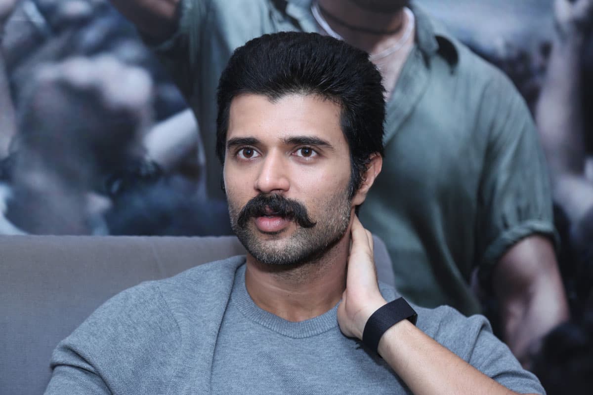 పెళ్లి తర్వాత మళ్లీ షూటింగ్‌లోకి విజయ్ దేవరకొండ