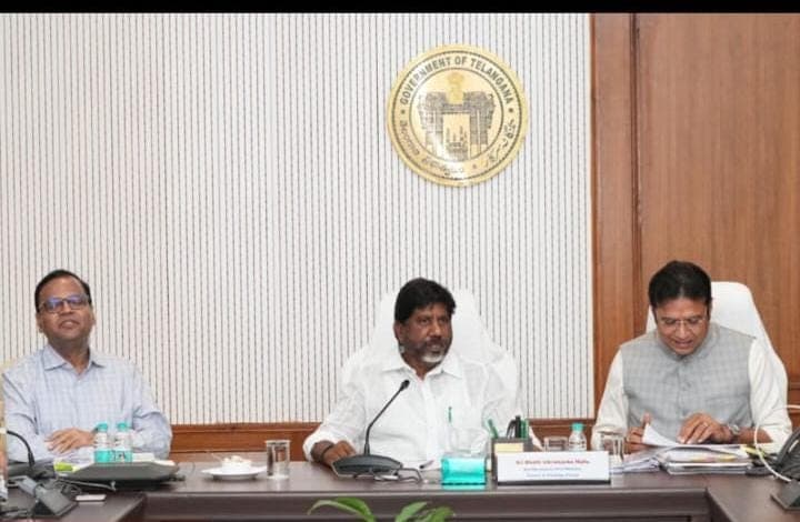 రాష్ట్ర ఆర్థికాభివృద్ధి పై భట్టి విక్రమార్క కీలక వ్యాఖ్యలు