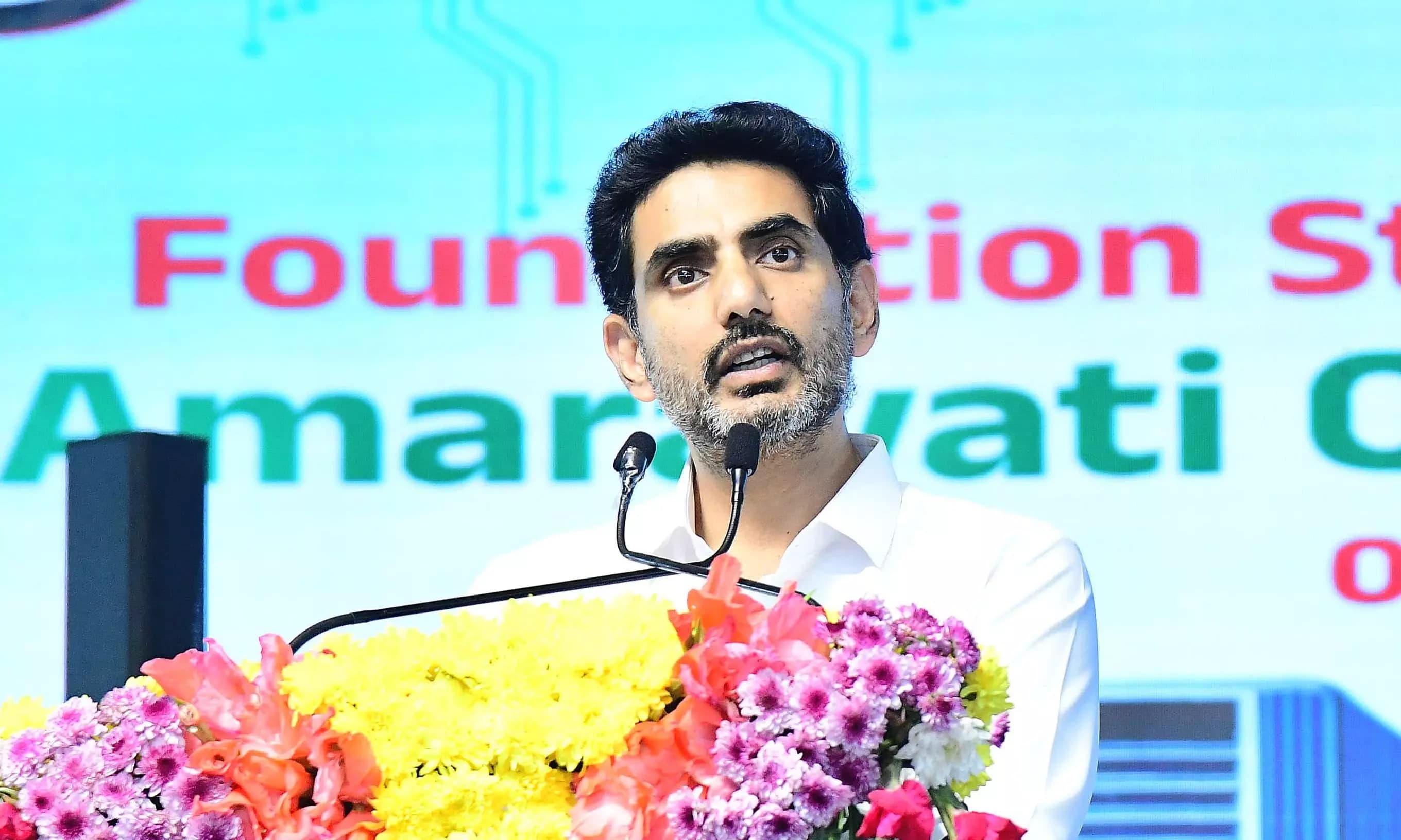 ఉగాది కానుక: ఏపీలో 10,060 ఉద్యోగాలతో జాబ్ క్యాలెండర్ విడుదల!