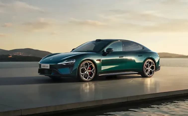 చైనాలో షియోమి SU7 ఎలక్ట్రిక్ సెడాన్ లాంచ్