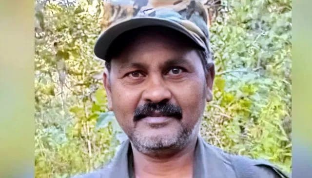 బీజాపూర్‌లో భారీ పరిణామం… మావోయిస్టు అగ్రనేత పాపారావు లొంగుబాటు