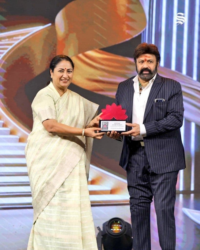 జీవన సాఫల్య పురస్కారం అందుకున్న స్టార్..!