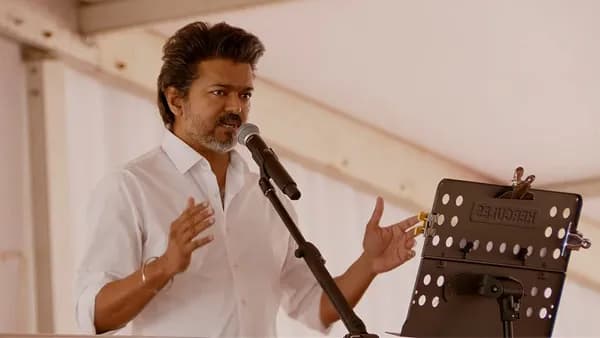 నేడు టీవీకే తొలి సమావేశం.. అభ్యర్థుల జాబితా, నియోజకవర్గంపై విజయ్ క్లారిటీ