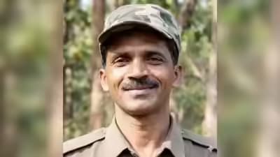 ఏపీ డీజీపీ ఎదుట లొంగిపోయిన మావోయిస్టులు