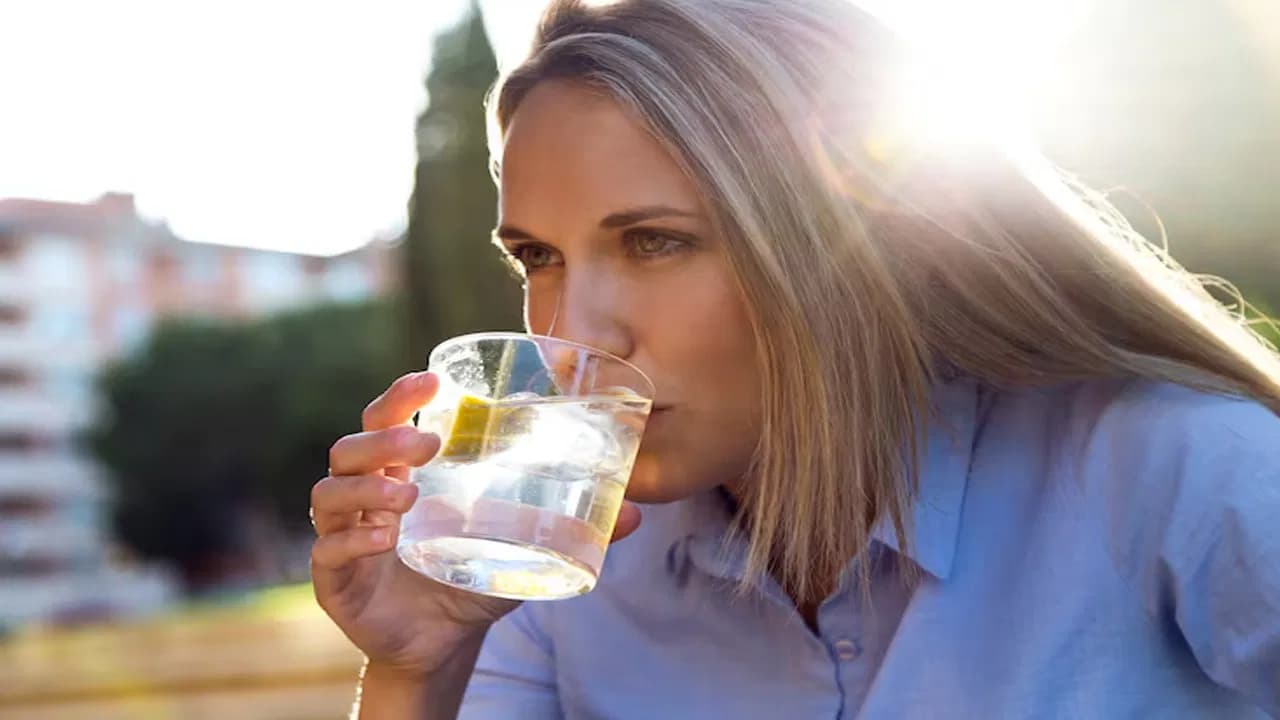 ఉదయం ఈ ఒక్క అలవాటు మీ ఆరోగ్యాన్ని మార్చేస్తుంది - డాక్టర్స్