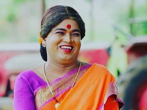 జబర్దస్త్‌ ఫేమ్‌ కొమురక్కపై  దాడి