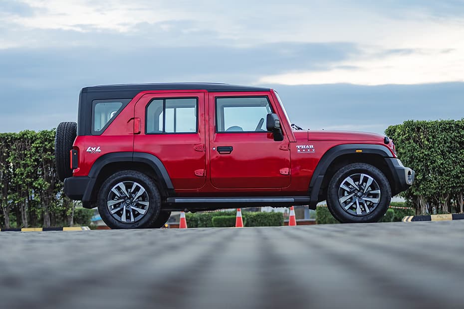 మహీంద్రా వాహనాల ధరలు పెంపు.. ఓలా ఎలక్ట్రిక్ బైక్ ధర భారీగా తగ్గింపు