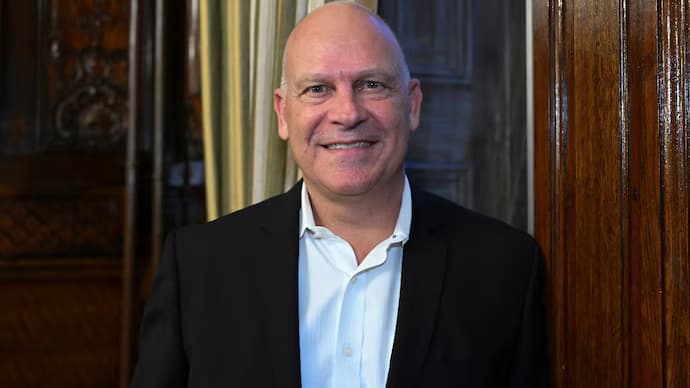 ఎయిరిండియా సీఈఓ క్యాంప్‌బెల్ విల్సన్ రాజీనామా