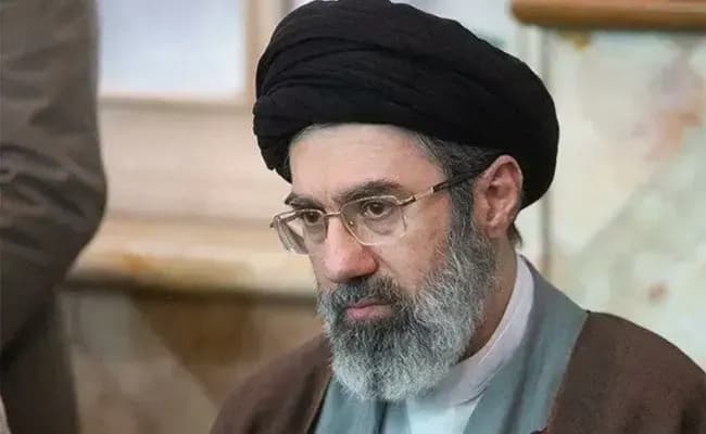 హర్మూజ్‌ నిర్వహణ ఇక కొత్త దశకు: మొజ్తాబా