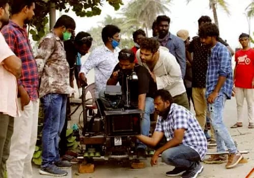 గ్రామీణ నేపథ్యం వైపు పరుగులు పెడుతున్న టాలీవుడ్?