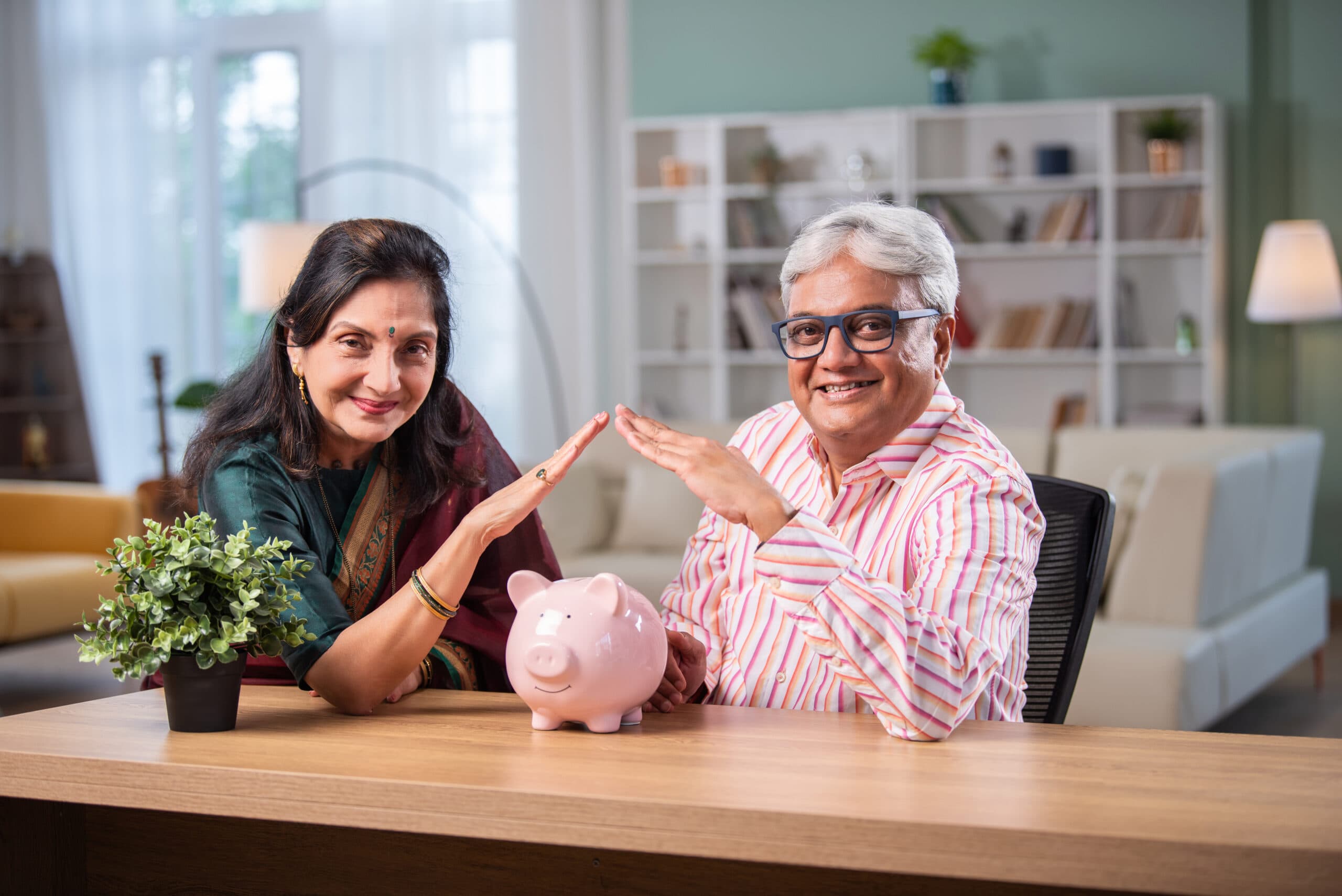 వృద్ధాప్యంలో ఆర్థిక భద్రతకు ముందస్తు ప్రణాళికే మార్గం