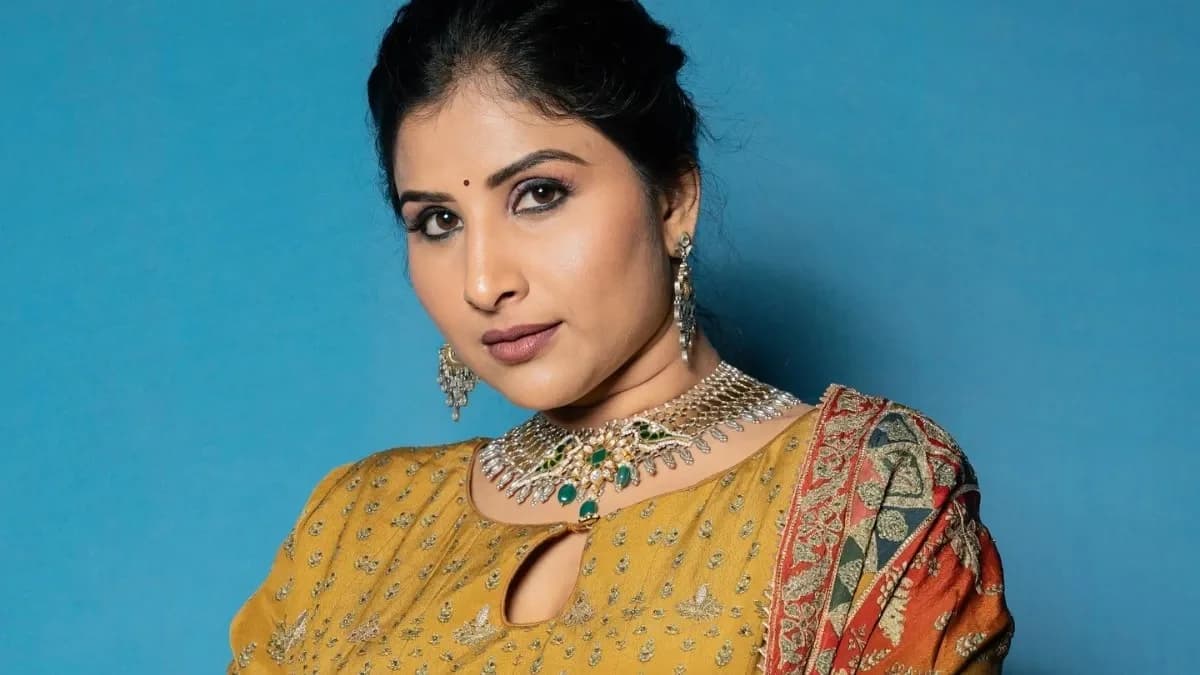 అడ్వకేట్ సుబ్బారావుపై కేసు నమోదు చేసిన పోలీసులు