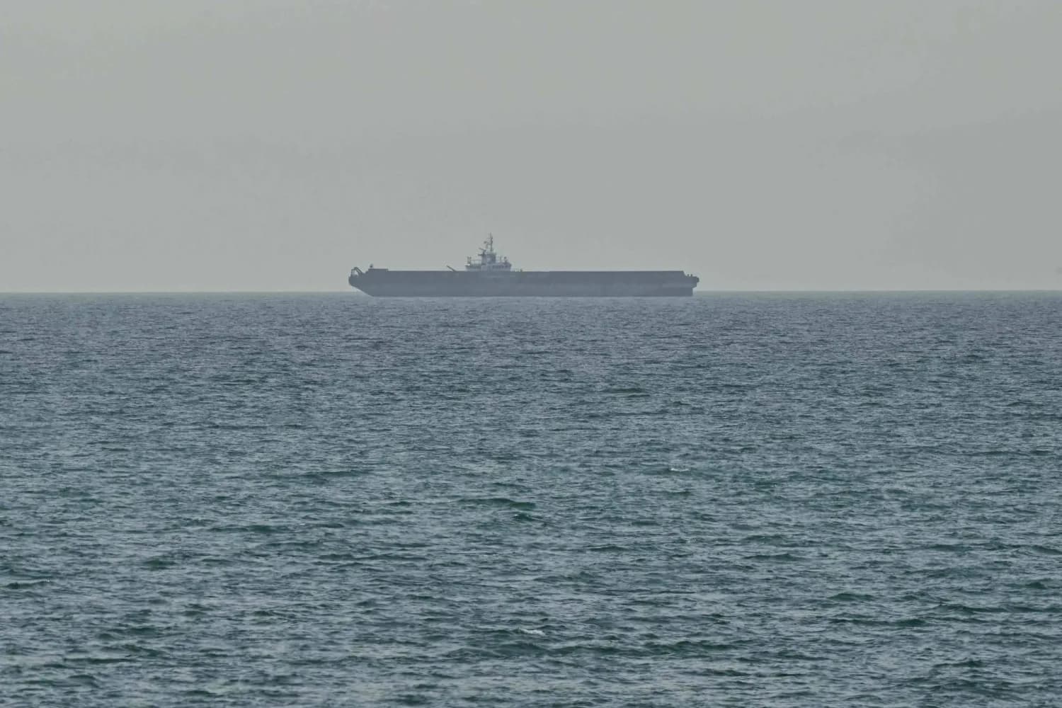 హర్మూజ్‌ దిగ్బంధనానికి 10,000 మంది సిబ్బంది