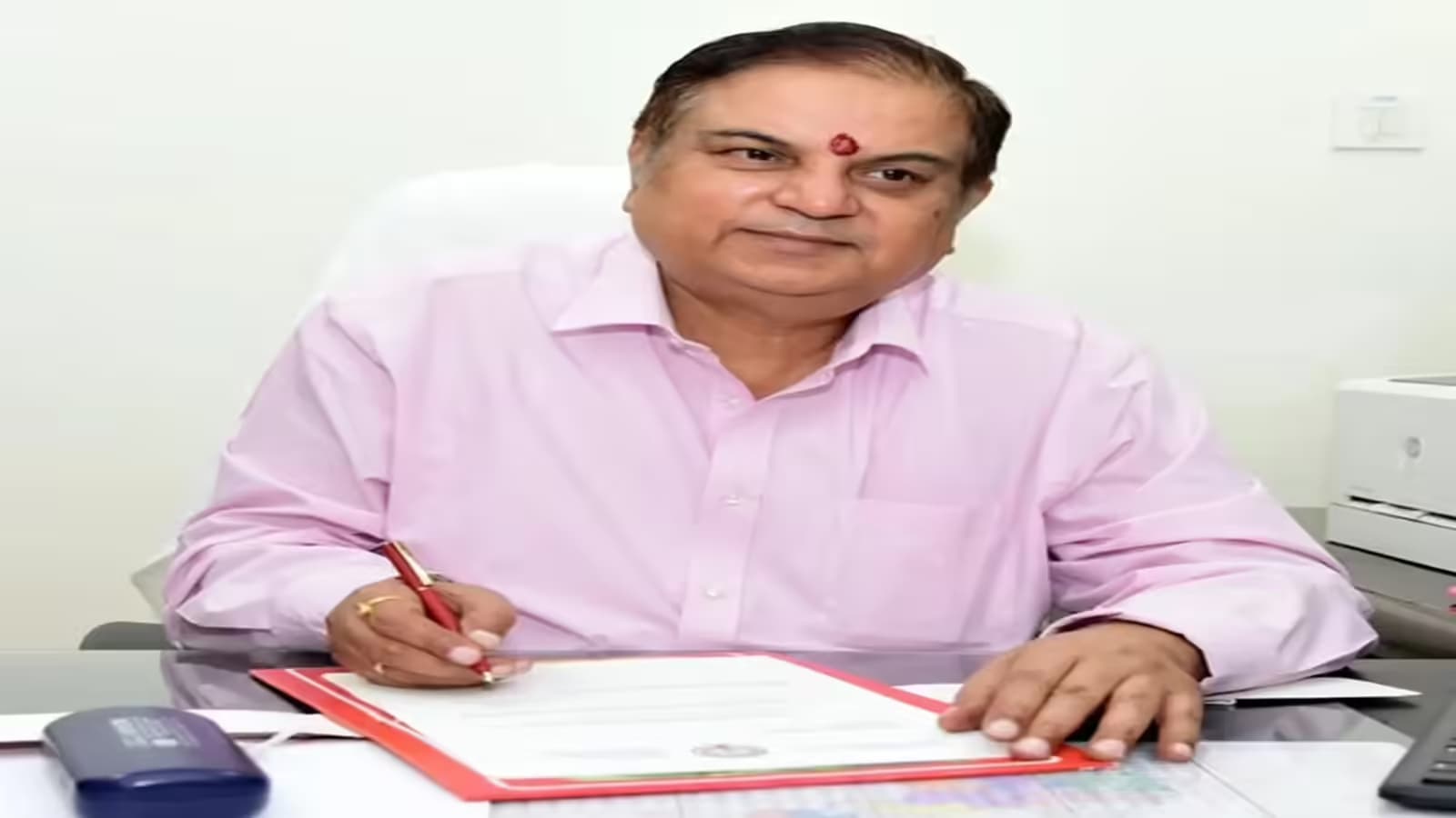 ఏపీ ఎన్నికల కమిషనర్‌గా పునేఠా