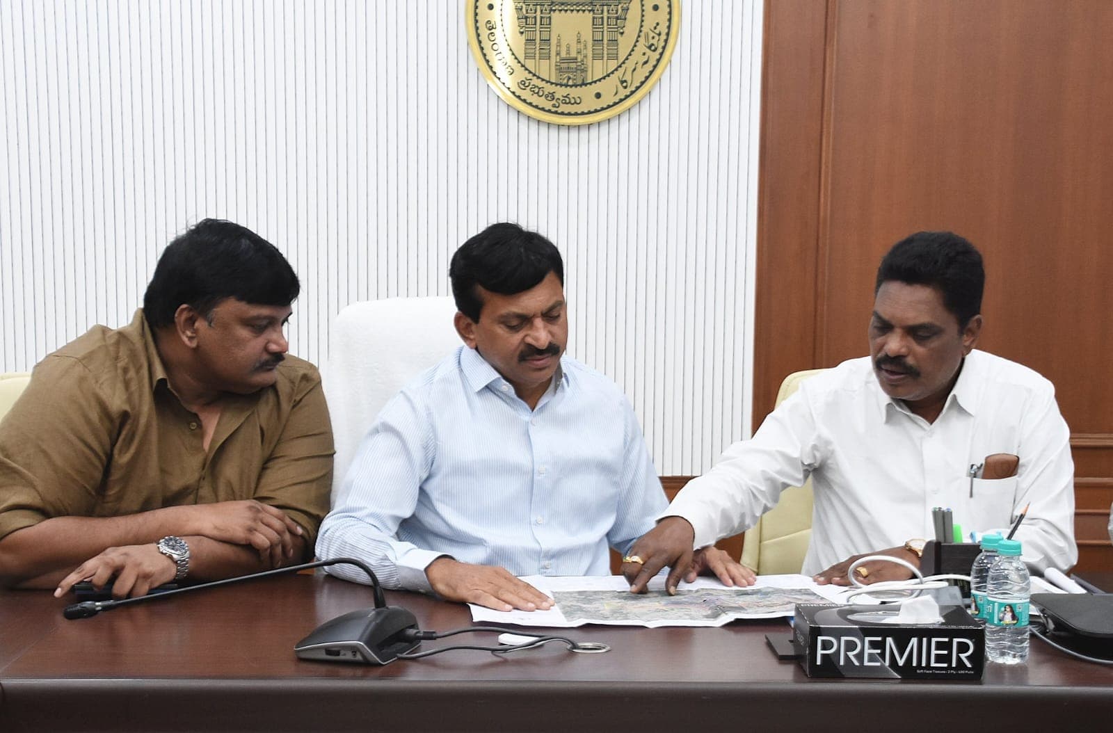 కొత్త ఎయిర్ పోర్ట్ ల నిర్మాణం కు వేగం గా భూ సేకరణ - మంత్రి పొంగులేటి