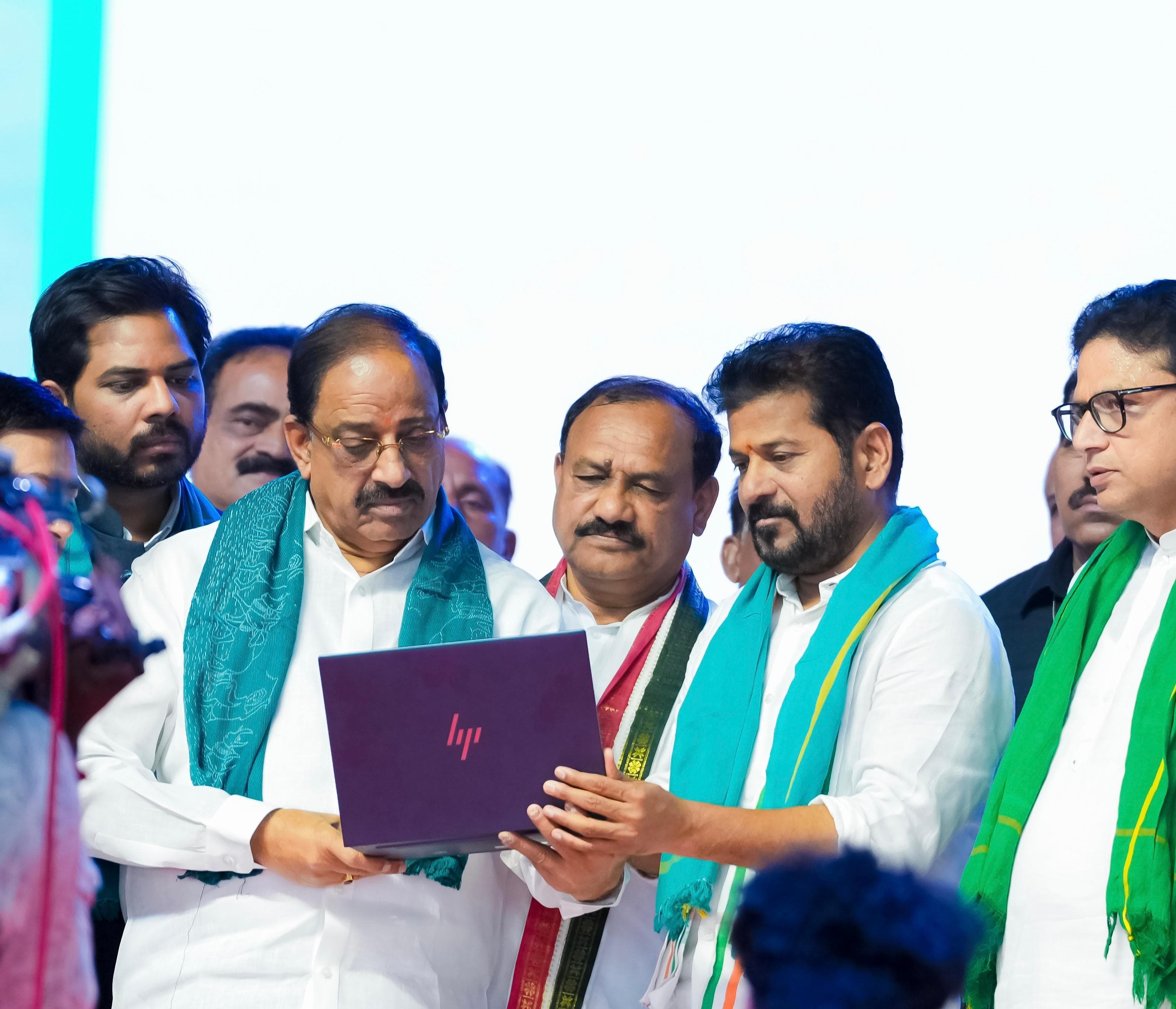 రైతు భరోసా నిధులు విడుదల చేసిన సీఎం!