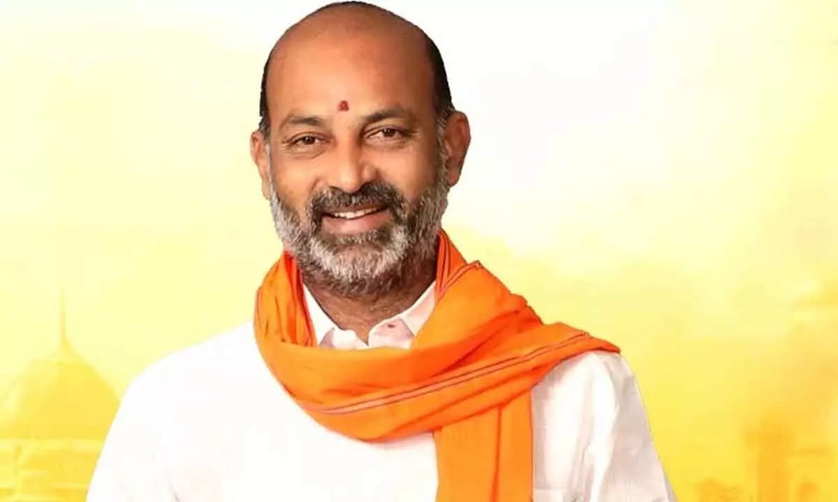 చిట్టిబాబు మృతికి బండి సంజయ్ సంతాపం 