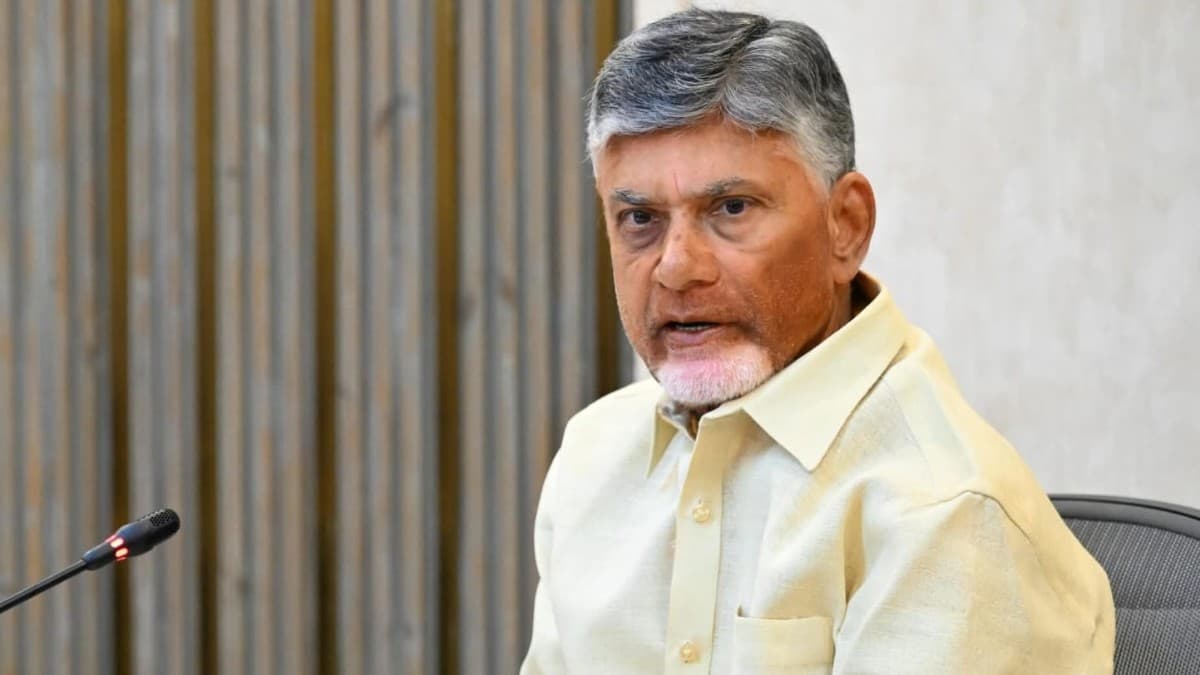 పిఠాపురం వివాదంపై టీడీపీ నేత వర్మకు సీఎం హితవు