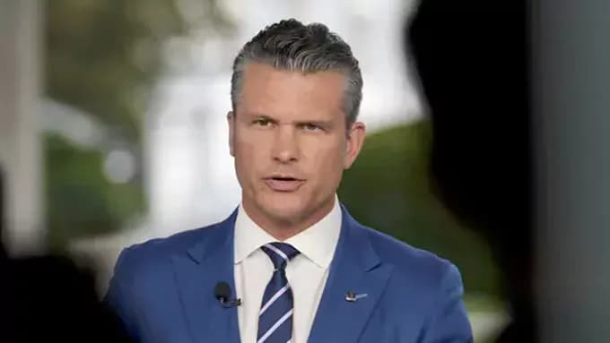 ఇరాన్ అణు ప్రణాళికలు ఆగే వరకు హర్మూజ్‌పై అమెరికా దిగ్బంధనం