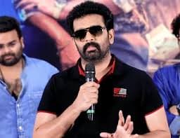 నాగార్జున నమ్మకపోతే రామ్ గోపాల్ వర్మ కెరీర్ ముగిసిపోయేది: జేడీ చక్రవర్తి