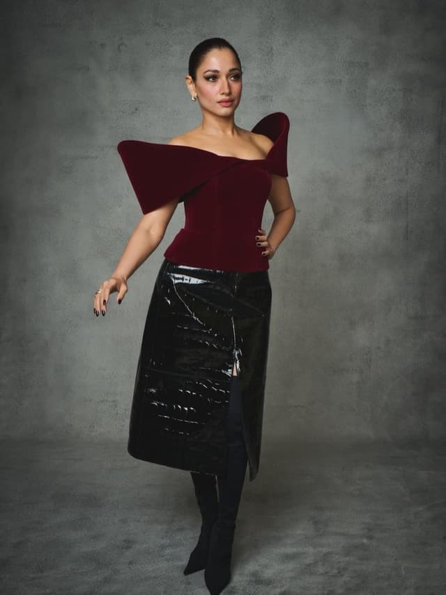 ట్రెండీ అవుట్‌ఫిట్‌లో తమన్నా!