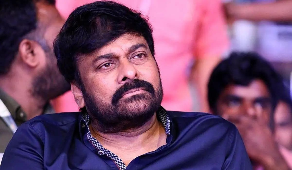 సూపర్ స్టార్ ఇండస్ట్రీ హిట్‌ను చేజార్చుకున్న మెగాస్టార్ ?
