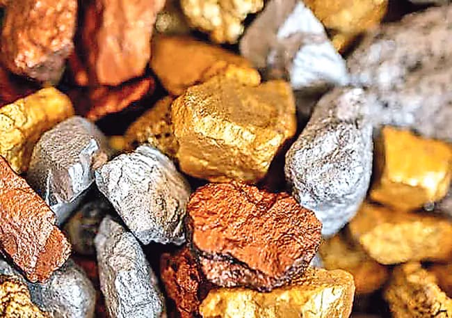 కీలక ఖనిజాల ప్రాసెసింగ్ పార్కులకు కేంద్రం గ్రీన్ సిగ్నల్