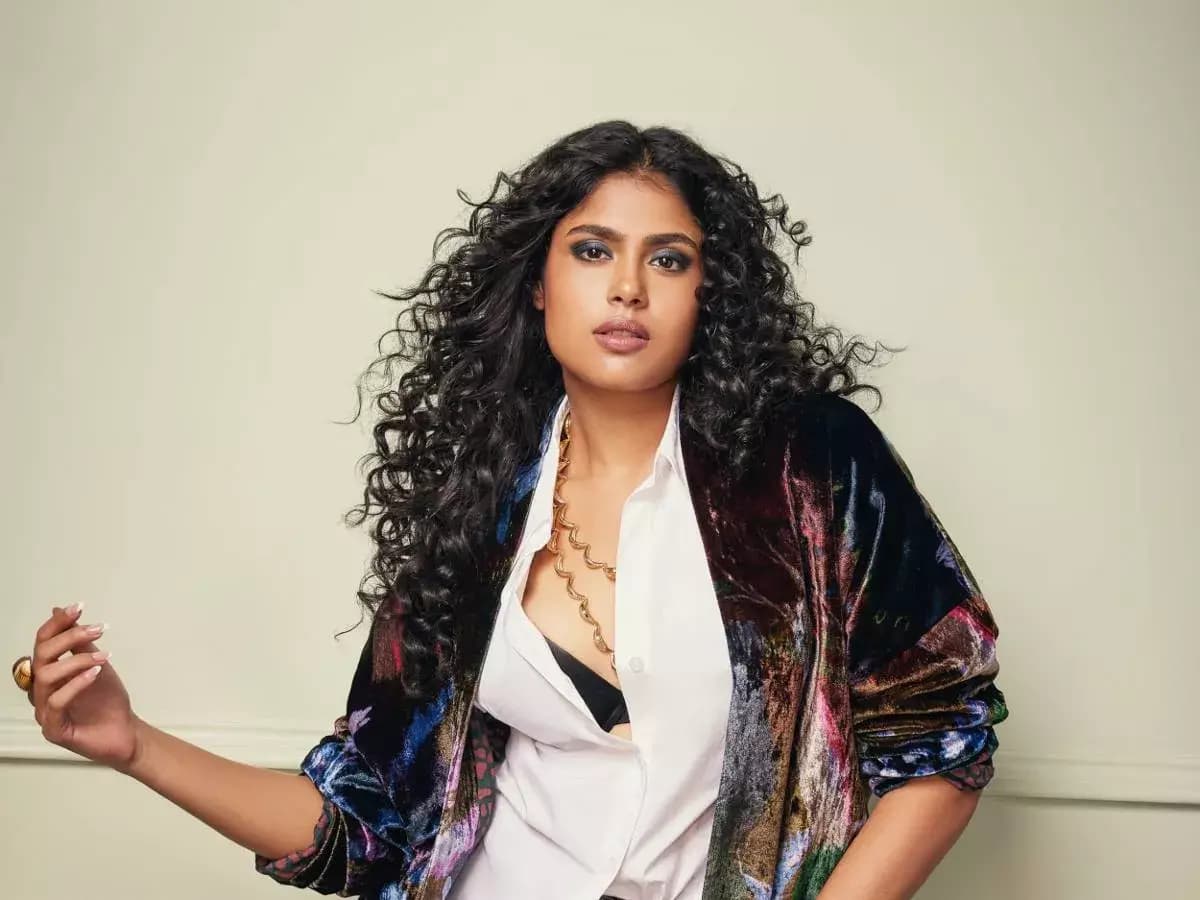 కెరీర్‌లో పెద్ద తప్పు చేశానన్న ఫరియా అబ్దుల్లా!