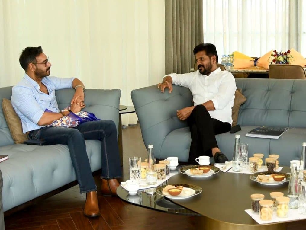 హైదరాబాద్ లో అజయ్ దేవగన్ ఫిల్మ్ సీటీ, గ్లోబల్ సమ్మిట్ లో ఒప్పందం