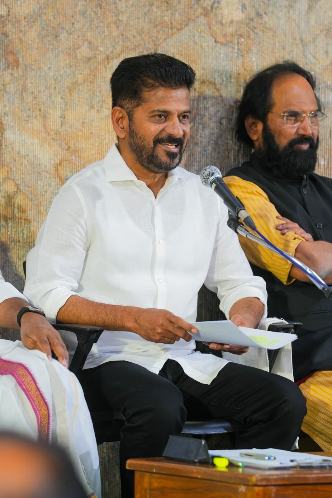 పంచాయతీ ఎన్నికల్లో కాంగ్రెస్ పార్టీని ఆశీర్వదించిన తెలంగాణ ప్రజలకు కృతజ్ఞతలు - సీఎం రేవంత్ రెడ్డి..